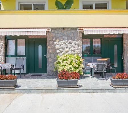 Apartmani Ve-Ro 1 Opatija Eksteriør bilde